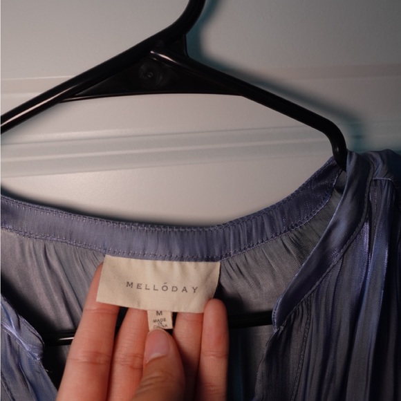 MELLODAY Shimmering Blue Blouse - Picture 3 of 3